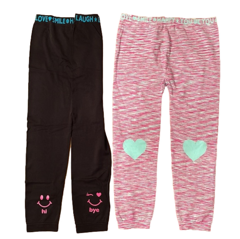 𝅺Two pair of little miss matched leggings.